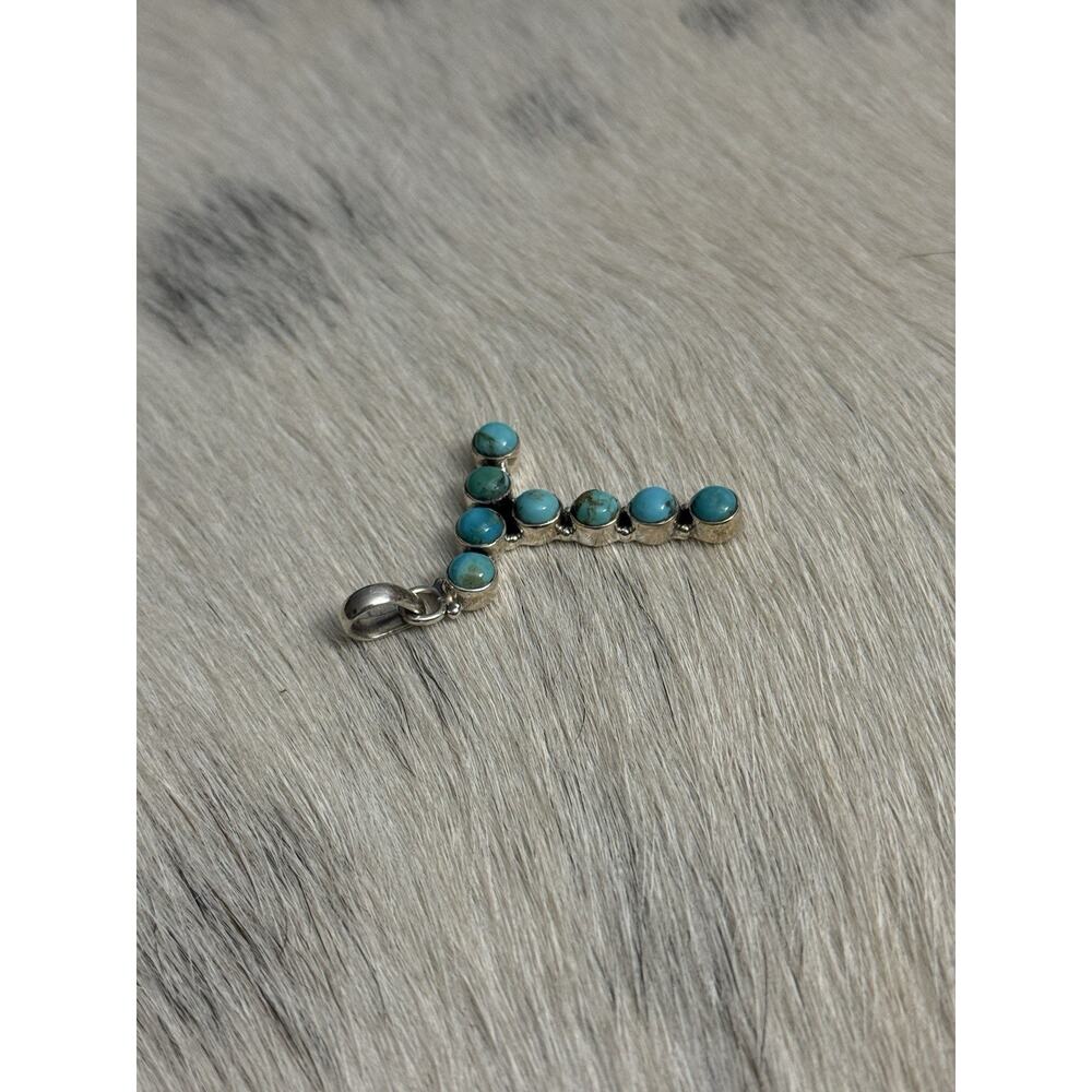Native American Sterling Silver Round Turquoise Petit Point Initial Letter T - Picture 3 of 10